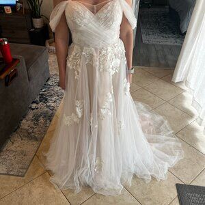 Romantic Sweetheart cross-cross tulle empire A-line wedding dress